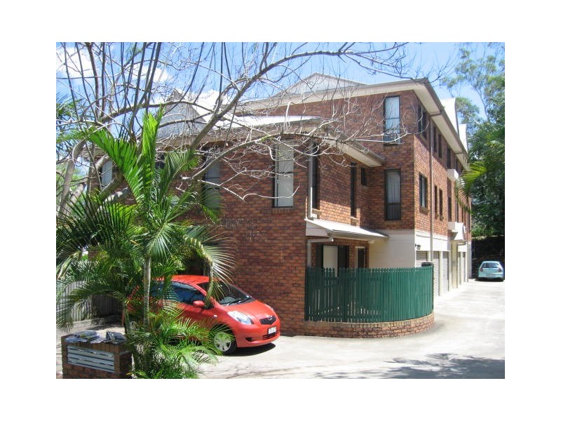 35 Payne Street, Indooroopilly QLD 4068