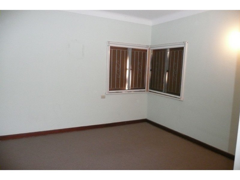 11 Central Avenue, St Lucia QLD 4067