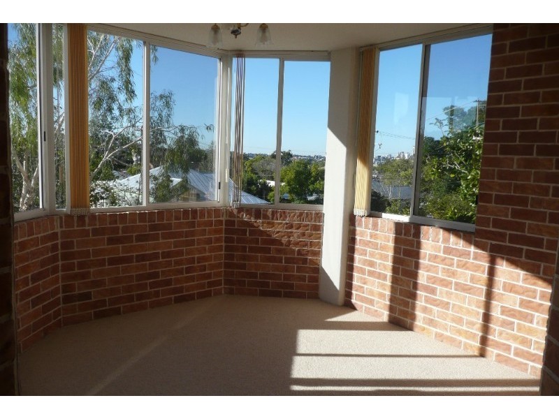 56 Woodstock Street, Toowong QLD 4066