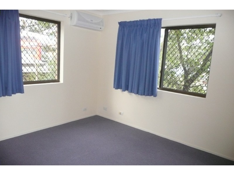 58 Underhill Avenue, Indooroopilly QLD 4068