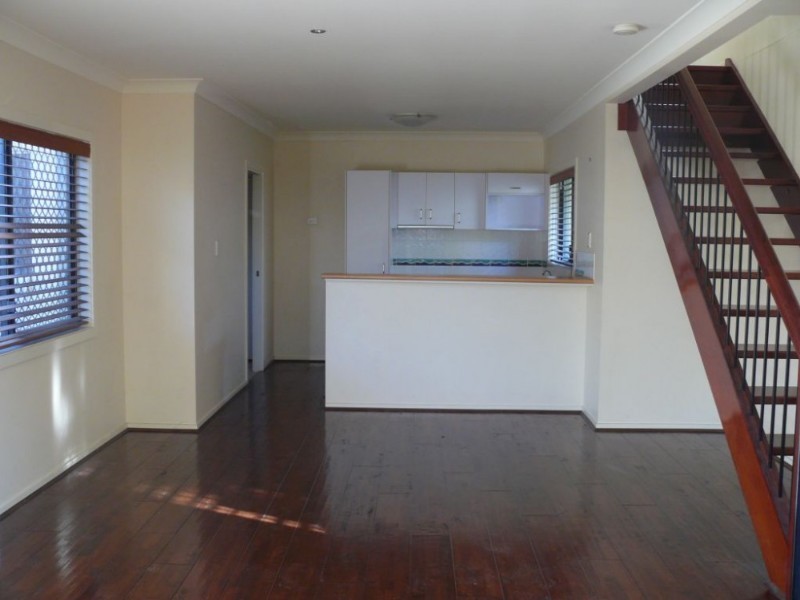 2/62 Waverley Road, Taringa QLD 4068