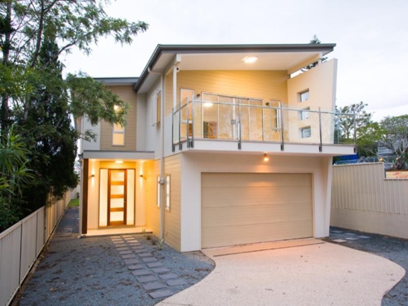 153 Taringa Parade, Taringa QLD 4068