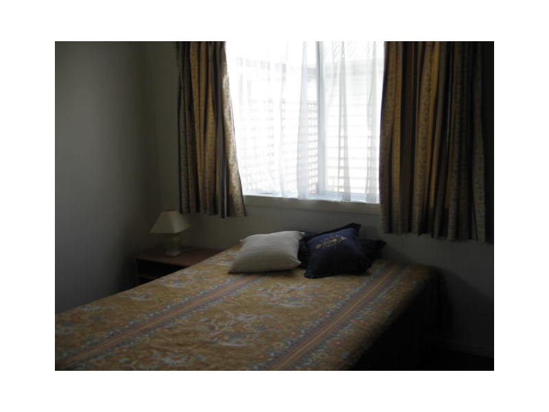 38 Nelson Parade, Indooroopilly QLD 4068