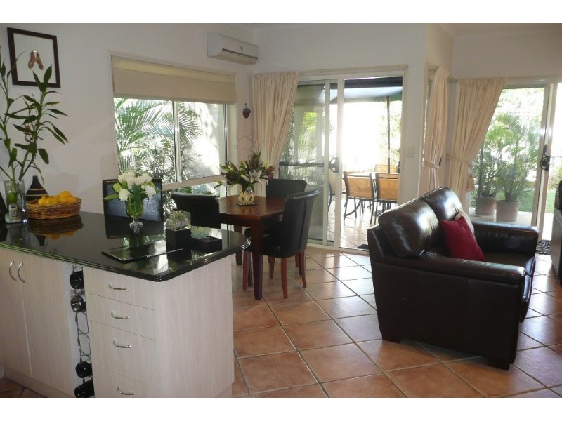 5/40 Highview Terrace, St Lucia QLD 4067