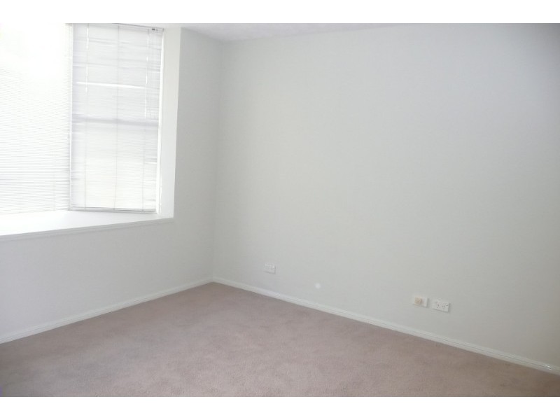 11/16-22 York Street, Indooroopilly QLD 4068