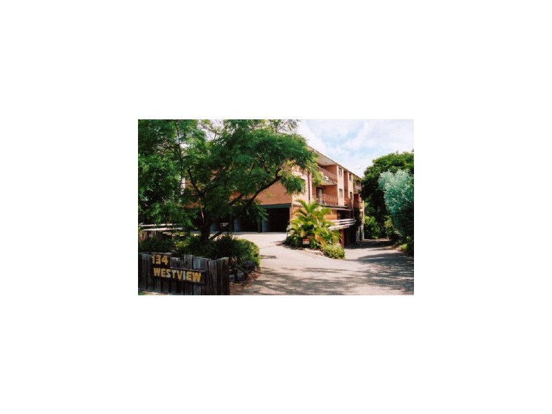 2/134 Station Road, Indooroopilly QLD 4068