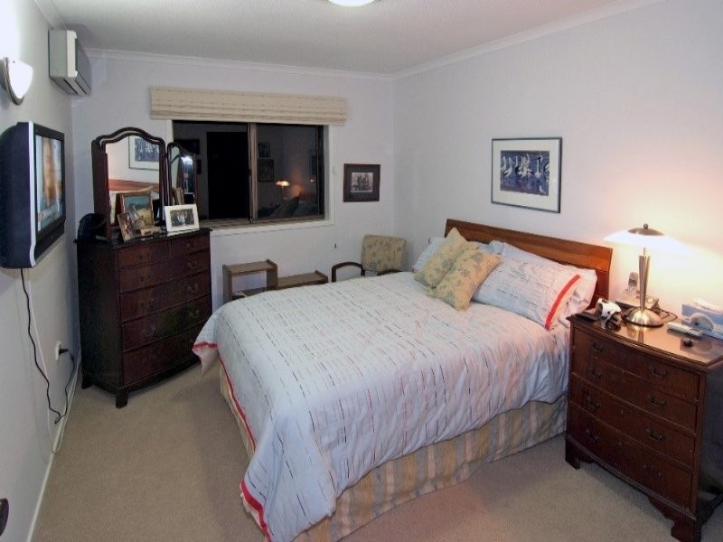 9/108 Swann Road, Taringa QLD 4068