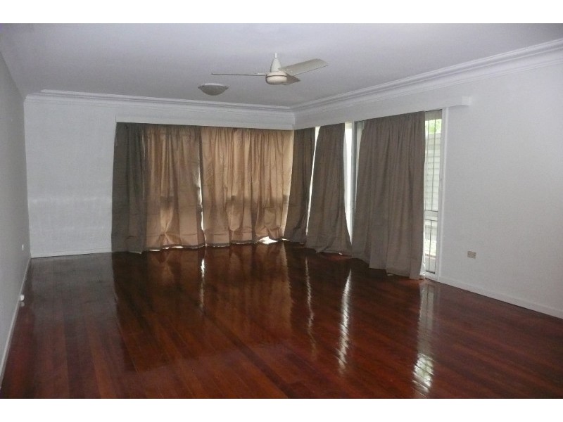 165 Taringa Parade, Indooroopilly QLD 4068