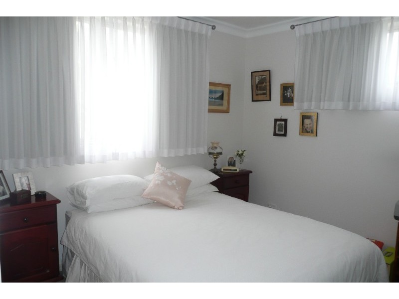 18/16 Grosvenor Road, Indooroopilly QLD 4068