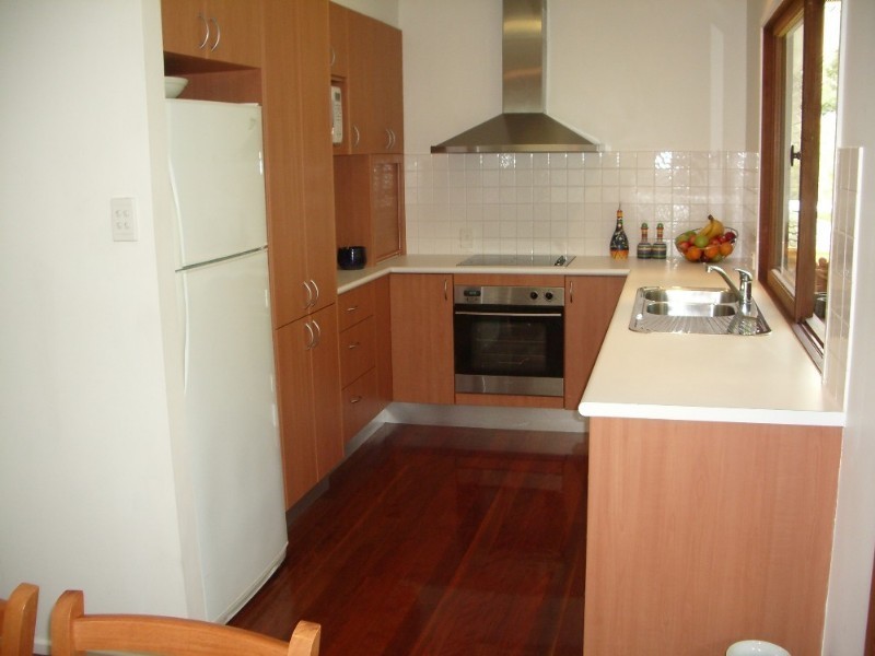 76 Almeida Street, Indooroopilly QLD 4068