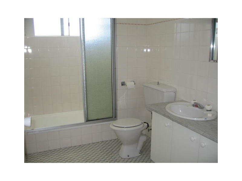 17/104 Station Road, Indooroopilly QLD 4068