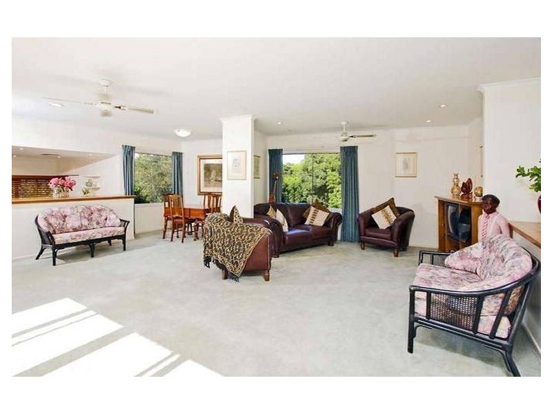 76 Witton Road, Indooroopilly QLD 4068