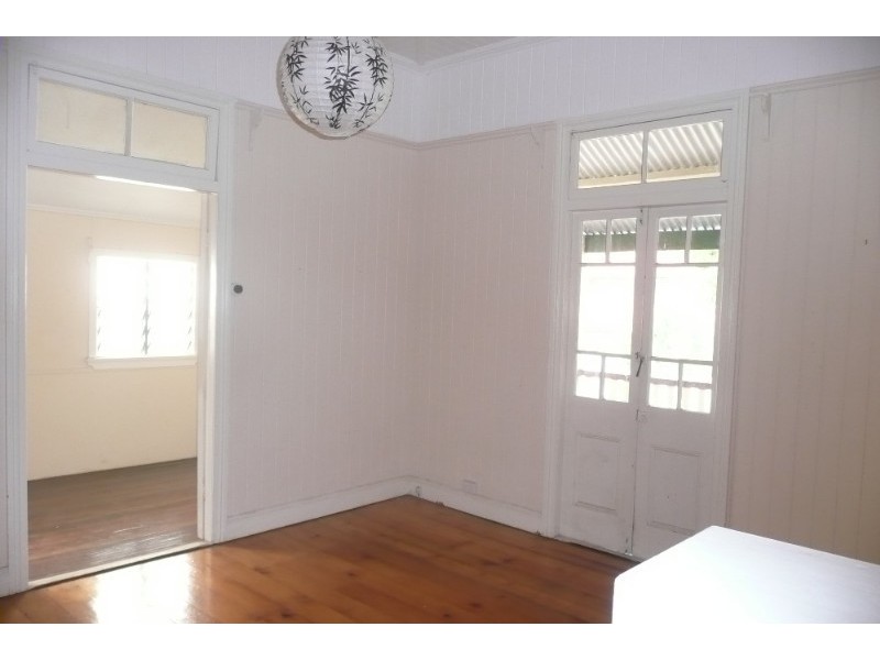 11 Marmion Parade, Taringa QLD 4068