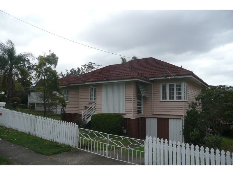 93 Taringa Parade, Indooroopilly QLD 4068