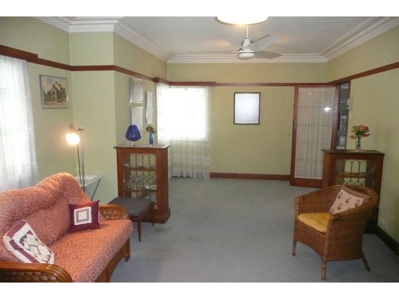 93 Taringa Parade, Indooroopilly QLD 4068