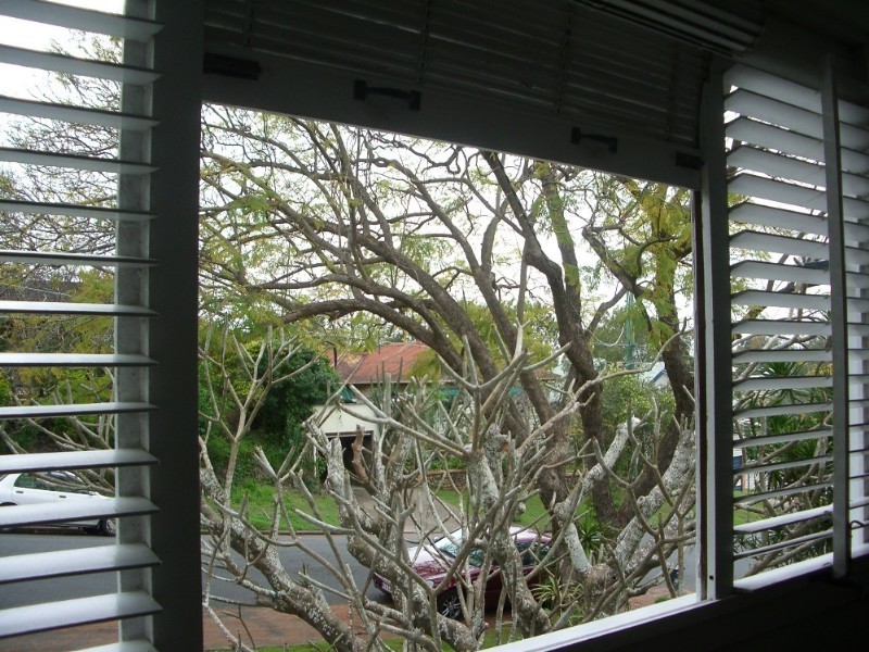 7 Burns Street, Indooroopilly QLD 4068