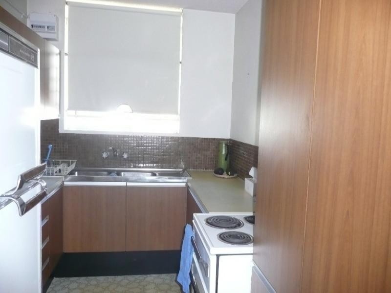 3/208 Carmody Road, St Lucia QLD 4067