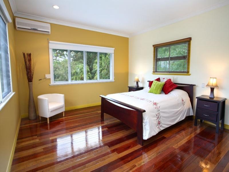 44 Burbong Street, Chapel Hill QLD 4069