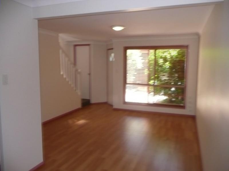 24/43 Moordale Street, Chapel Hill QLD 4069