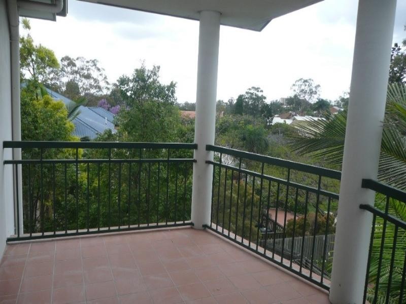 7/120 Indooroopilly Road, Taringa QLD 4068