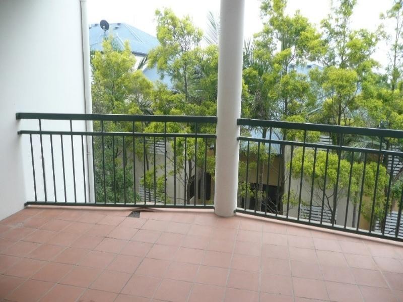 7/120 Indooroopilly Road, Taringa QLD 4068