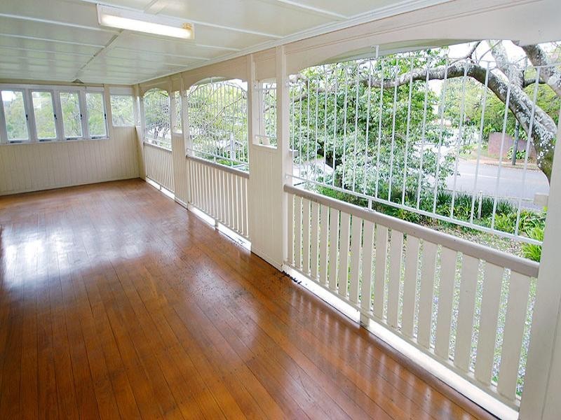 748 Sherwood Road, Sherwood QLD 4075