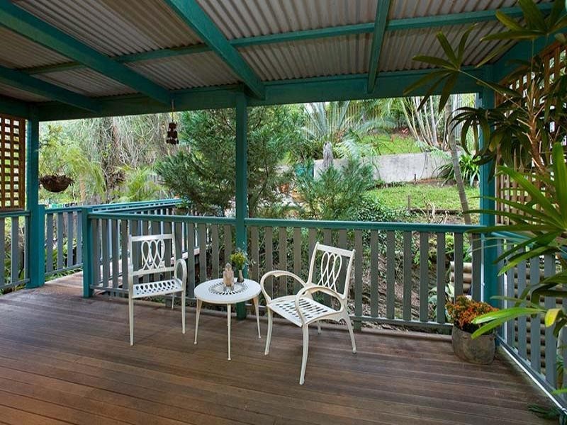 78 Orchard Terrace, St Lucia QLD 4067