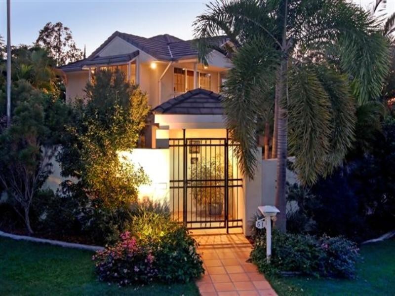 51 Glencairn Avenue, Indooroopilly QLD 4068