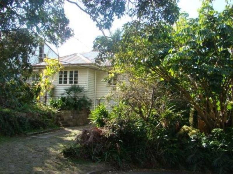 39 Thorpe Street, Indooroopilly QLD 4068