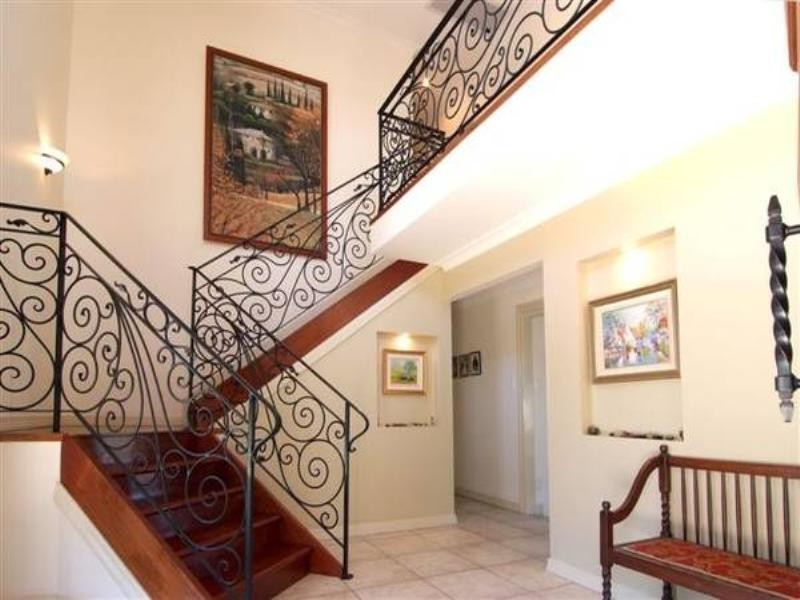 29 Molonga Terrace, Graceville QLD 4075