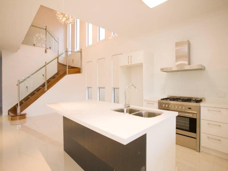 153 Taringa Parade, Taringa QLD 4068