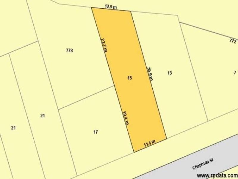 15 Chapman Street, Chapel Hill QLD 4069