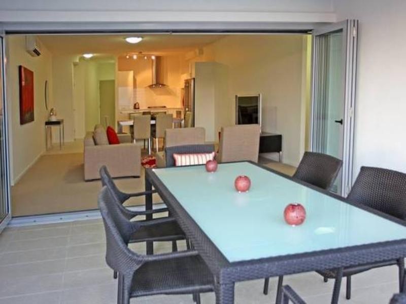 30 Riverview Terrace, Indooroopilly QLD 4068