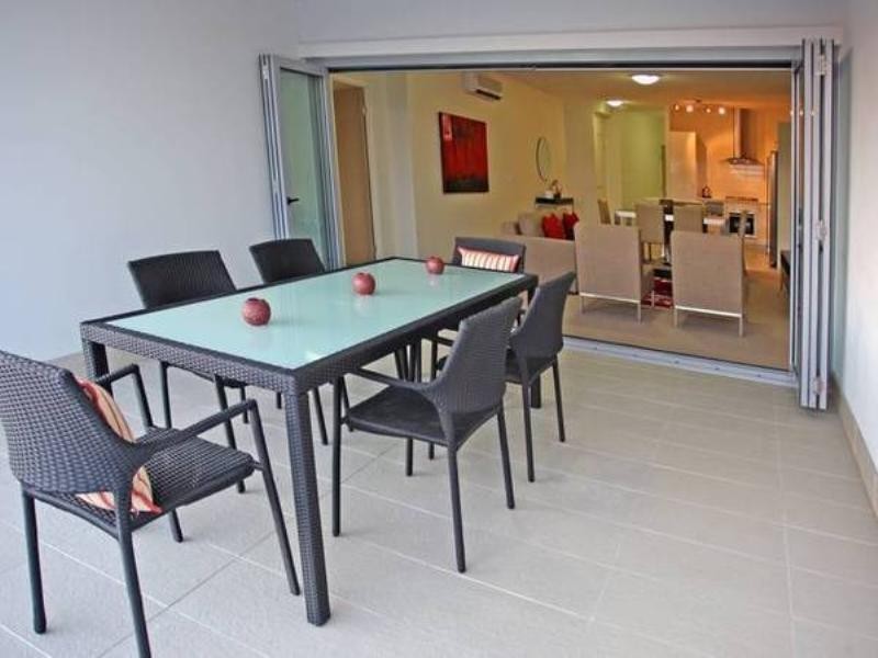 30 Riverview Terrace, Indooroopilly QLD 4068