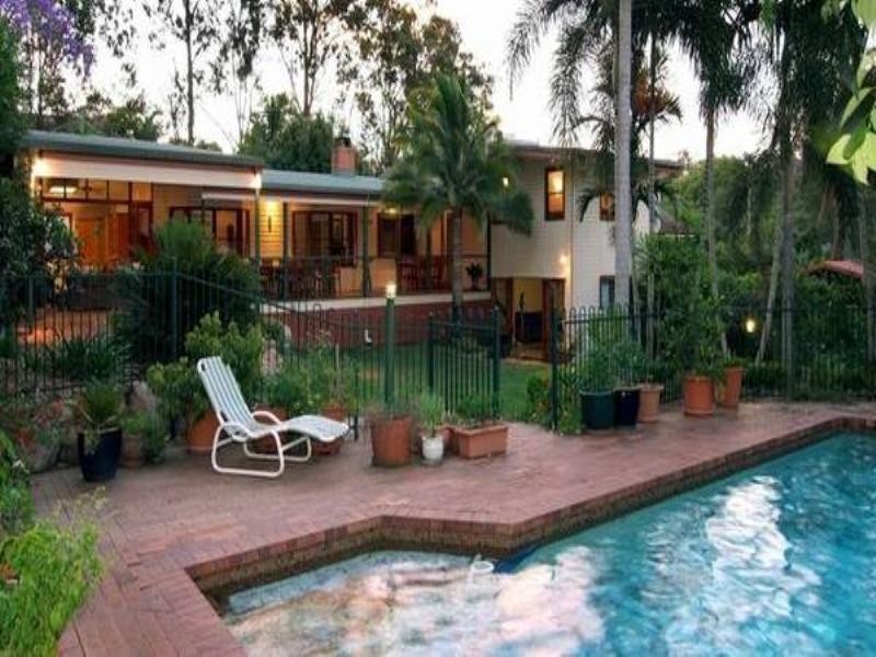 124 Harts Road, Indooroopilly QLD 4068