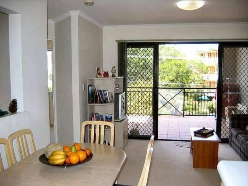 8/29 Durham Street, St Lucia QLD 4067