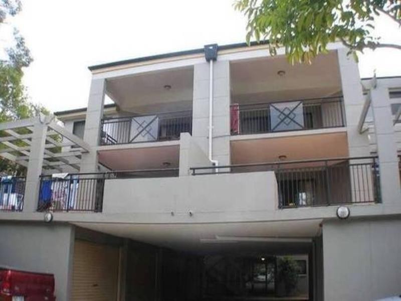 8/29 Durham Street, St Lucia QLD 4067