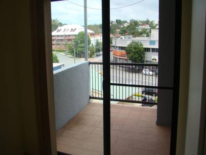 12/3 Heaslop Street, Woolloongabba QLD 4102