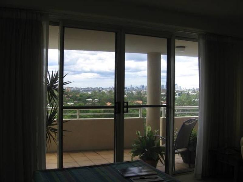 6/200 Swann Road, Taringa QLD 4068