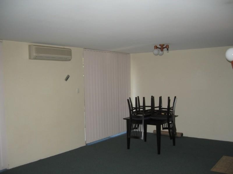 2/114 Carmody Road, St Lucia QLD 4067