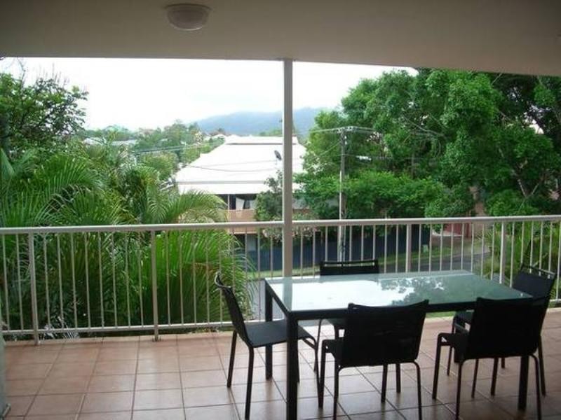 3/36 York Street, Indooroopilly QLD 4068