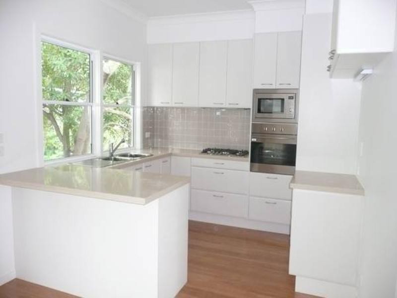 9 Marmion Parade, Taringa QLD 4068