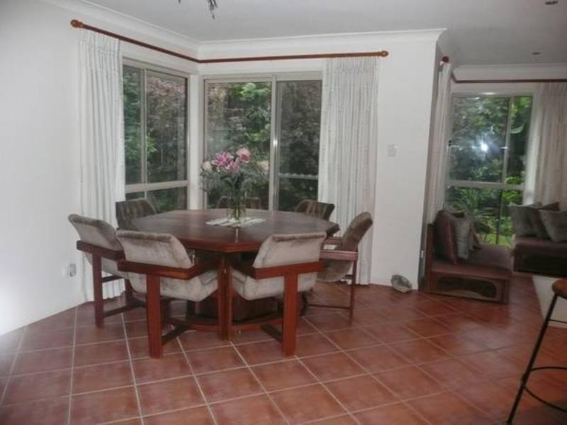 98 Brookside Crescent, Seventeen Mile Rocks QLD 4073