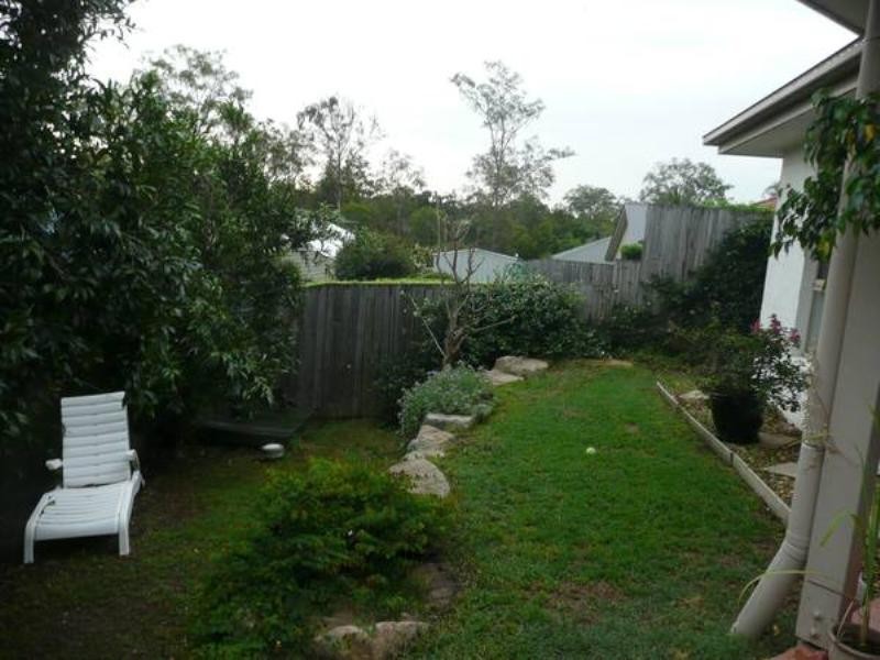 98 Brookside Crescent, Seventeen Mile Rocks QLD 4073