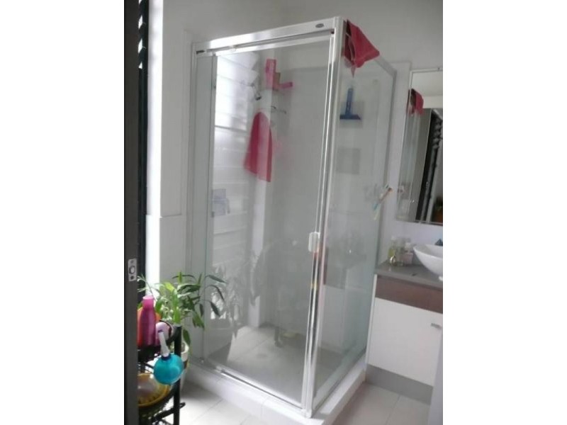 3/26 Lambert Road, Indooroopilly QLD 4068