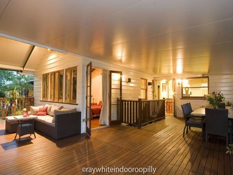 6 Rankin Street, Indooroopilly QLD 4068