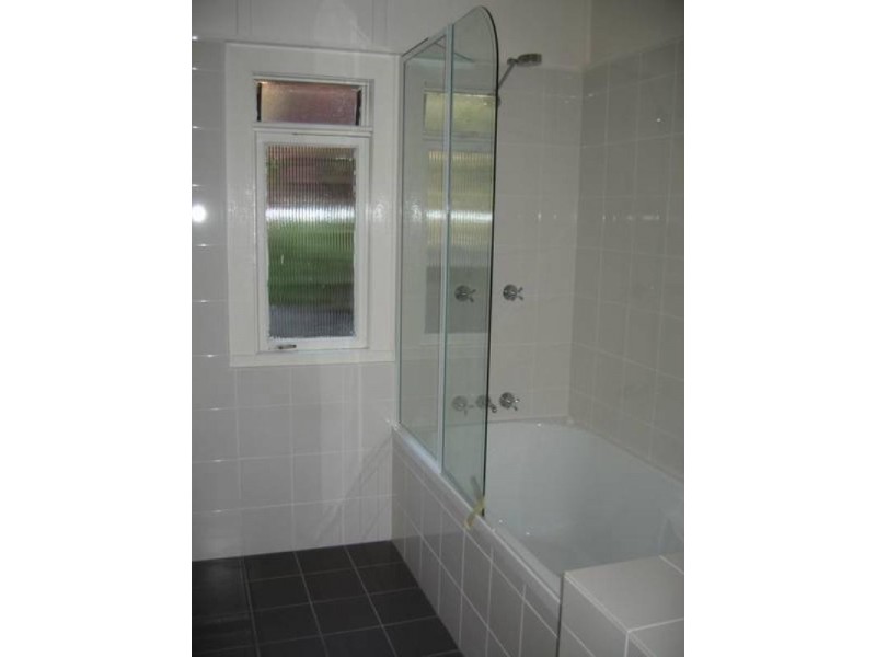 176 Indooroopilly Road, Taringa QLD 4068