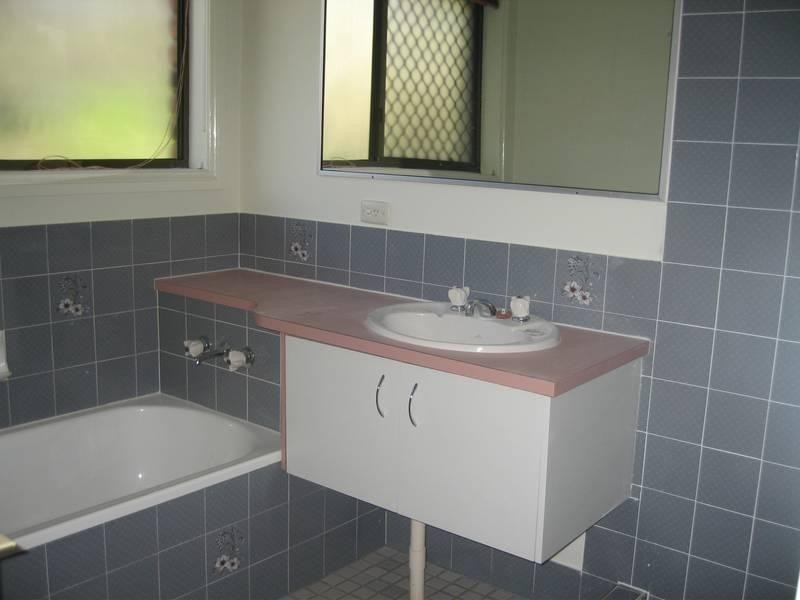 68 Marmindie Street, Chapel Hill QLD 4069