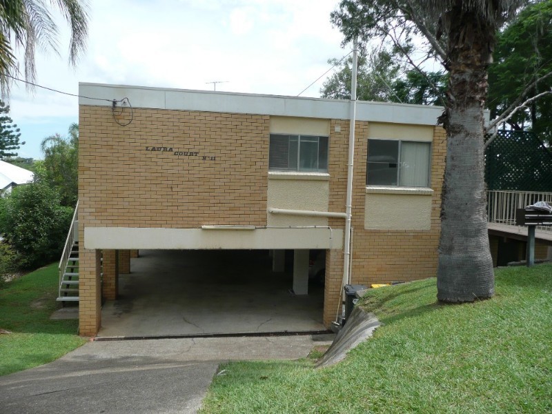2/11 Greenlaw Place, Indooroopilly QLD 4068
