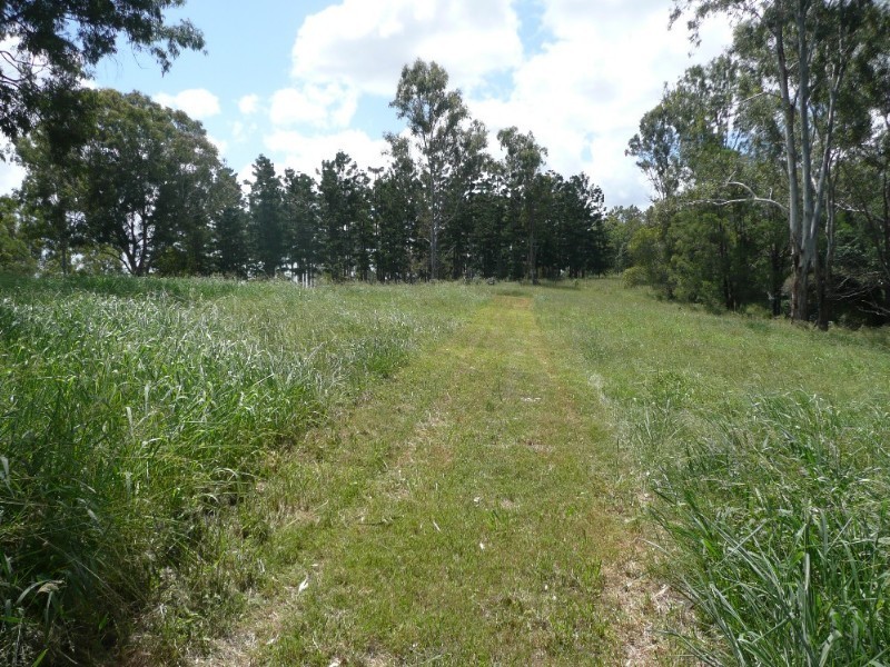 121 Ellerby Road, Moggill QLD 4070